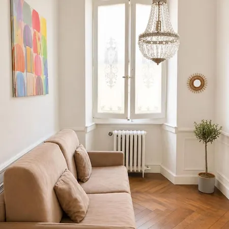 Palais Noailles Appartement Cannes